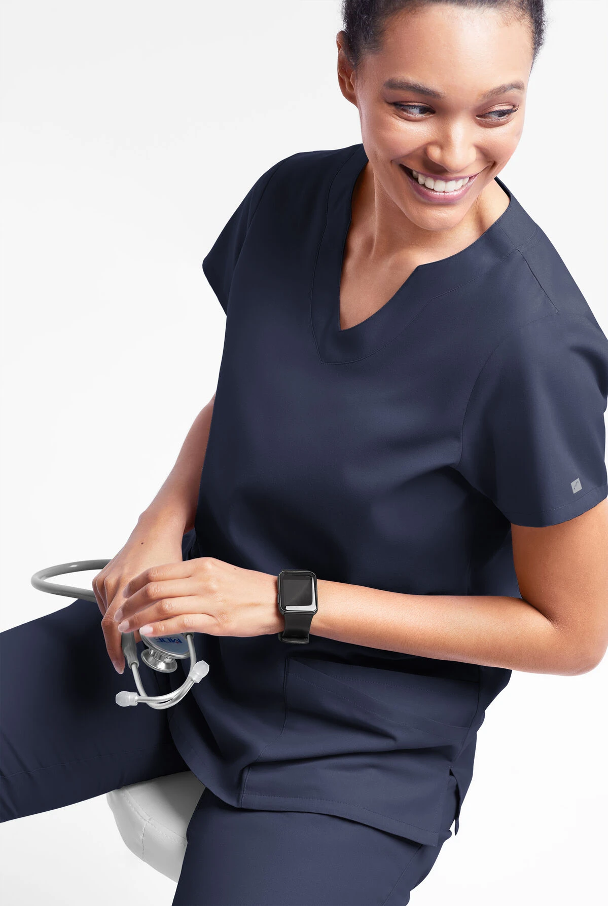 Butter-Soft Originals Women's 6-Pocket Scallop Neck Scrub Top 4 Butter-Soft Originals Women's 6-Pocket Scallop Neck Scrub Top - Image 4