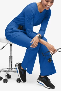 Butter-Soft Originals Women's 2-Pocket High Waist Boot Cut Scrub Pants -Cherokee Shop BSN1373 101623 ROYAL 4