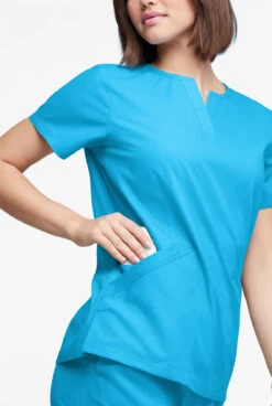 Butter-Soft Originals Women's 4-Pocket Notch Neck Scrub Top -Cherokee Shop BSN1531 101623 TURQU 4