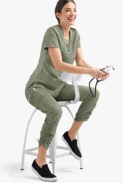 Easy STRETCH By Butter-Soft™ Halle Women's 11-Pocket Ruched Leg Jogger Scrub Pants -Cherokee Shop BU471 110723 OLLEA 4