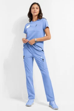 ReSurge Citrine Women's Crew Neck Tuck In / Wear Out Scrub Top 9 ReSurge Citrine Women's Crew Neck Tuck In / Wear Out Scrub Top -Cherokee Shop RE5541 092023 CEIL 4