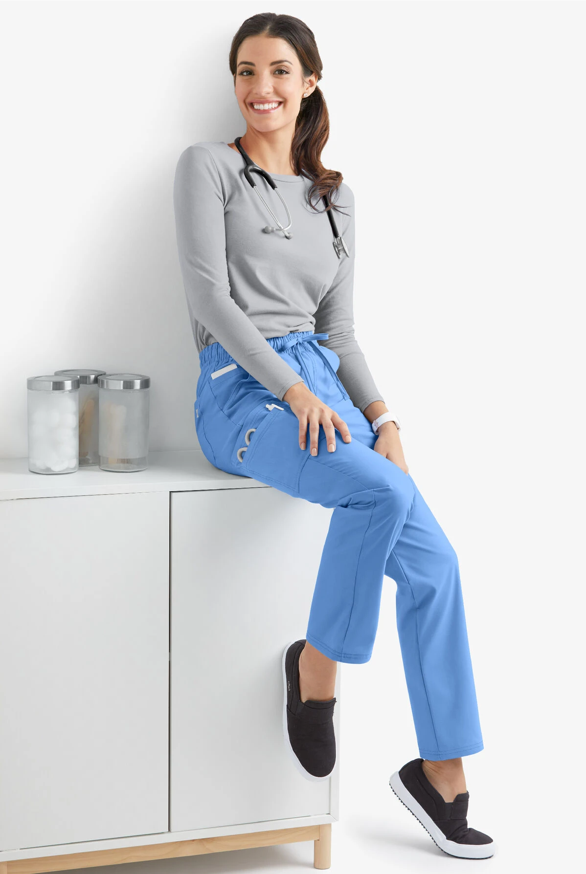 Butter-Soft Core By UA™ Women's 8-Pocket Tapered Leg Scrub Pants - Petite 2 Butter-Soft Core By UA™ Women's 8-Pocket Tapered Leg Scrub Pants - Petite - Image 2