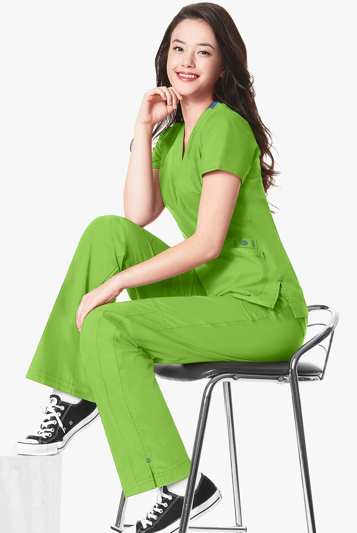 WonderWink WonderFLEX Faith Women's 6-Pocket STRETCH Cotton Rich Boot Cut Cargo Scrub Pants - Petite 2 WonderWink WonderFLEX Faith Women's 6-Pocket STRETCH Cotton Rich Boot Cut Cargo Scrub Pants - Petite - Image 2