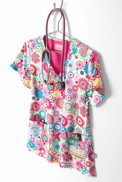 UA Exclusive Zavate Ava Therese Flower Power Women's 2-Pocket STRETCH V-Neck Print Scrub Top 5 UA Exclusive Zavate Ava Therese Flower Power Women's 2-Pocket STRETCH V-Neck Print Scrub Top -Cherokee Shop Z1054FLP 3